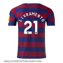 Maillot de football Réplique Newcastle United Tino Livramento #21 Extérieur 2024-25 Manche Courte