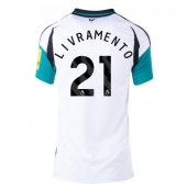 Maillot de football Réplique Newcastle United Tino Livramento #21 Extérieur Femme 2024-25 Manche Courte
