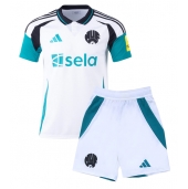 Maillot de football Réplique Newcastle United Troisième Enfant 2024-25 Manche Courte (+ Pantalon court)