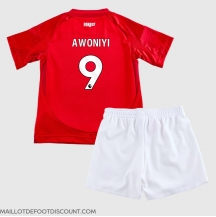 Maillot de football Réplique Nottingham Forest Taiwo Awoniyi #9 Domicile Enfant 2024-25 Manche Courte (+ Pantalon court)