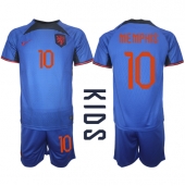 Maillot de football Réplique Pays-Bas Memphis Depay #10 Extérieur Enfant Mondial 2022 Manche Courte (+ Pantalon court)