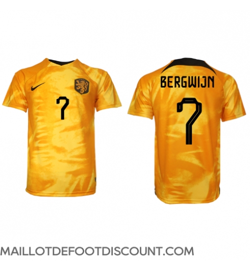 Maillot de football Réplique Pays-Bas Steven Bergwijn #7 Domicile Mondial 2022 Manche Courte
