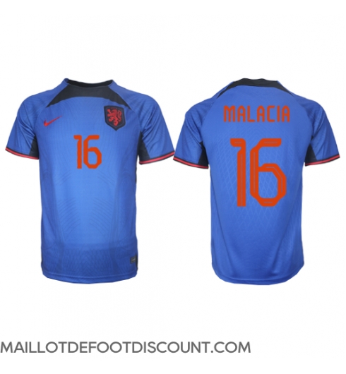 Maillot de football Réplique Pays-Bas Tyrell Malacia #16 Extérieur Mondial 2022 Manche Courte