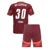 Maillot de football Réplique RB Leipzig Benjamin Sesko #30 Extérieur Enfant 2024-25 Manche Courte (+ Pantalon court)