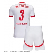 Maillot de football Réplique RB Leipzig Lutsharel Geertruida #3 Domicile Enfant 2024-25 Manche Courte (+ Pantalon court)