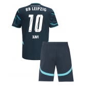 Maillot de football Réplique RB Leipzig Xavi Simons #10 Troisième Enfant 2024-25 Manche Courte (+ Pantalon court)
