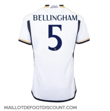 Maillot de football Réplique Real Madrid Jude Bellingham #5 Domicile 2023-24 Manche Courte