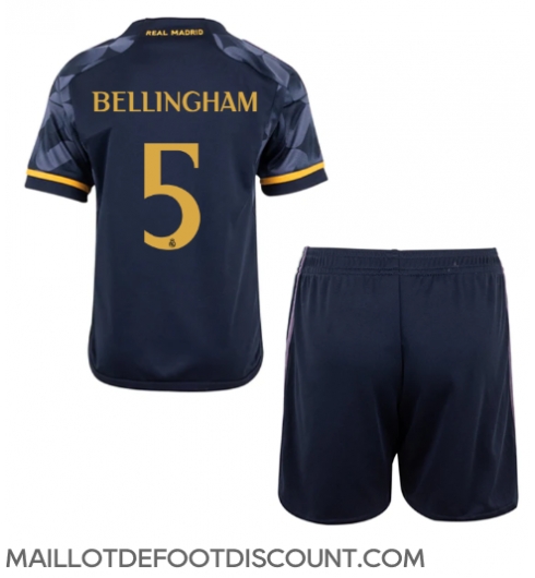 Maillot de football Réplique Real Madrid Jude Bellingham #5 Extérieur Enfant 2023-24 Manche Courte (+ Pantalon court)