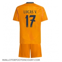 Maillot de football Réplique Real Madrid Lucas Vazquez #17 Extérieur Enfant 2024-25 Manche Courte (+ Pantalon court)