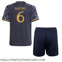 Maillot de football Réplique Real Madrid Nacho #6 Extérieur Enfant 2023-24 Manche Courte (+ Pantalon court)