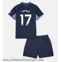 Maillot de football Réplique Tottenham Hotspur Cristian Romero #17 Extérieur Enfant 2023-24 Manche Courte (+ Pantalon court)
