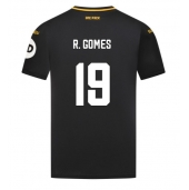 Maillot de football Réplique Wolves Rodrigo Gomes #19 Extérieur 2024-25 Manche Courte