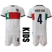 Maillot de football Réplique le Portugal Ruben Dias #4 Extérieur Enfant Mondial 2022 Manche Courte (+ Pantalon court)